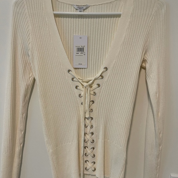 GUESS brand NEW. Medium. Long sleeve lace front sweater. Cream - Picture 3 of 6